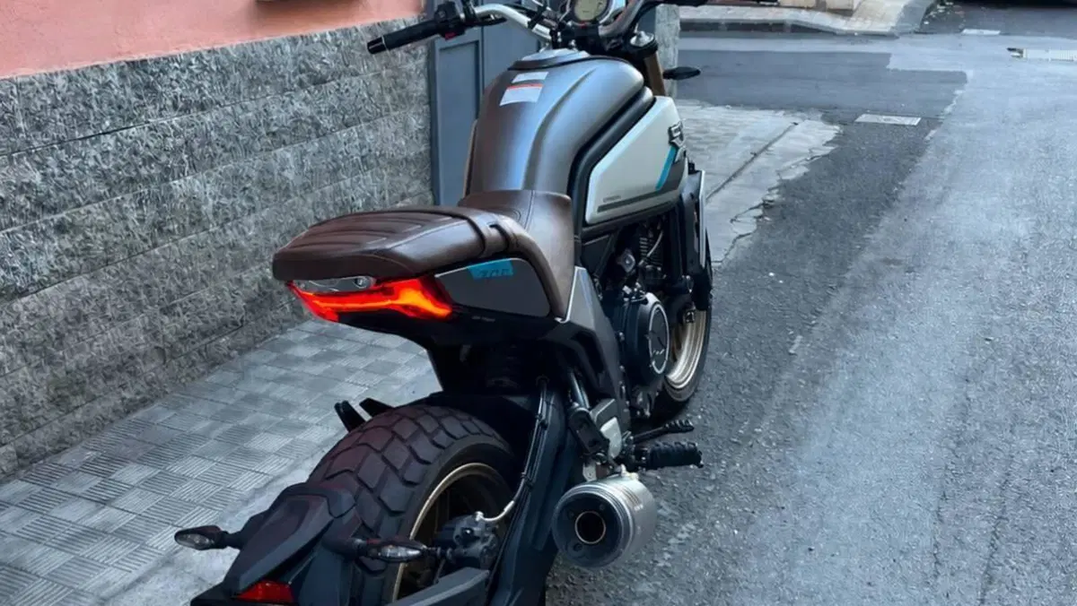 CFMOTO 700CL-X Heritage (2021 - 26)  (6)