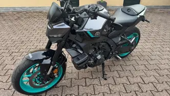 Yamaha MT-09 (2024 - 26) usata