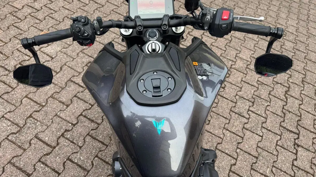 Yamaha MT-09 (2024 - 26)  (5)