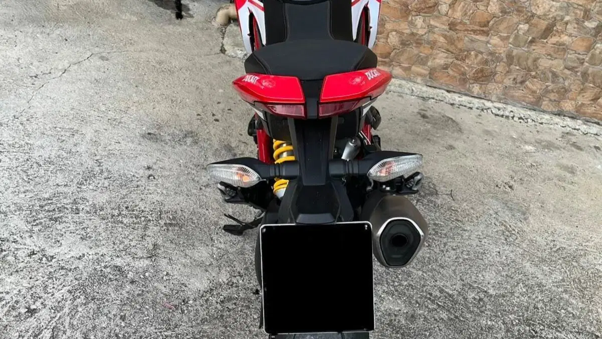 Ducati Hypermotard 821 (2013 - 15)  (3)