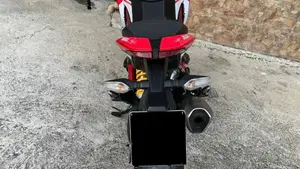 Ducati Hypermotard 821 (2013 - 15)  (3)