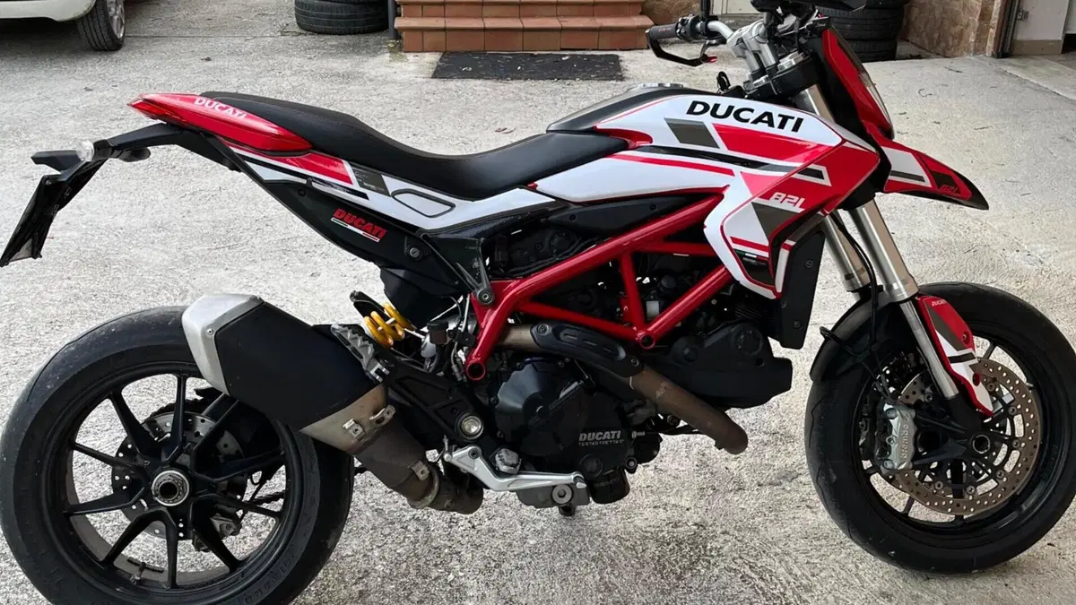 Ducati Hypermotard 821 (2013 - 15)  (4)