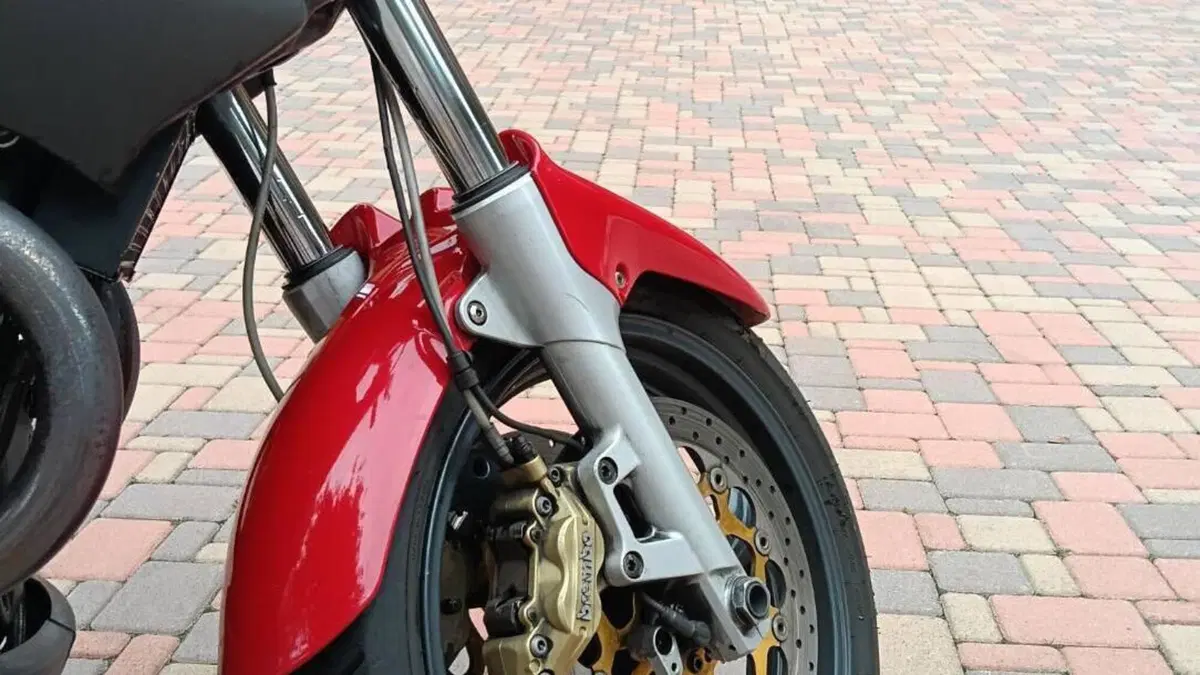 Moto Guzzi Breva V 1100 i.e.  (4)