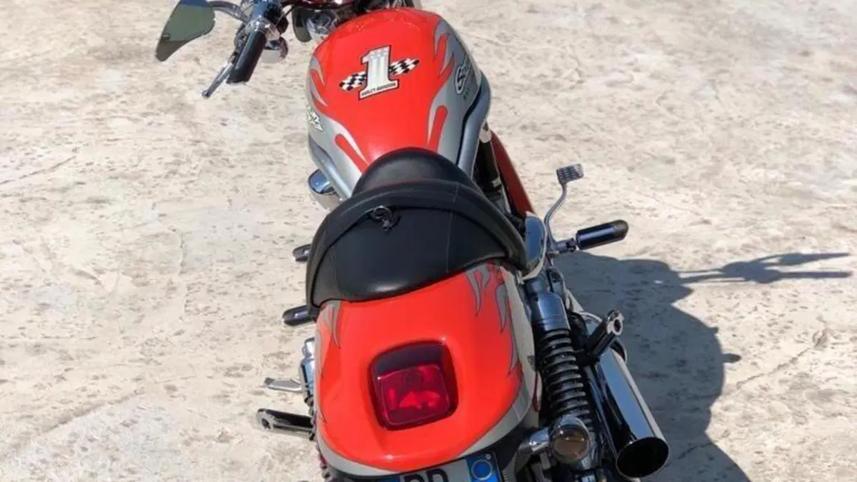 Harley-Davidson 1250 Street Rod (2005 - 06) - VRSCR  (4)
