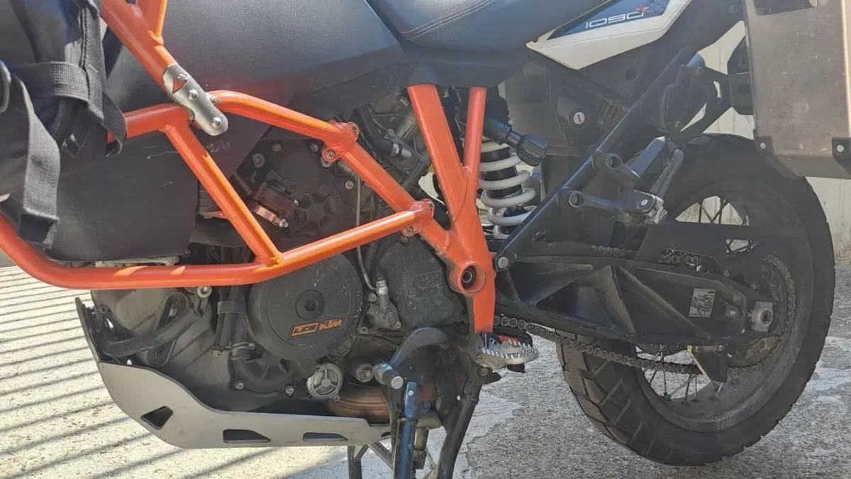 KTM 1090 Adventure R (2017 - 19)  (16)