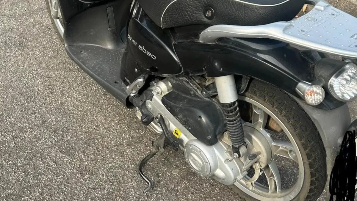 Aprilia Scarabeo 100 4t (2007 - 16)  (2)