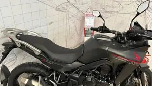 Honda Transalp XL750 (2025)  (2)