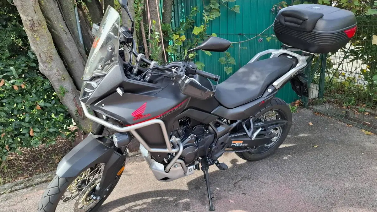 Honda Transalp XL750 (2025)  (3)