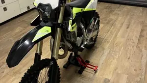 Fantic Motor XE 125 Black Edition (2024) 