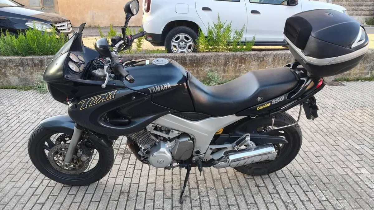 Yamaha TDM 850 (1996 - 01)  (6)