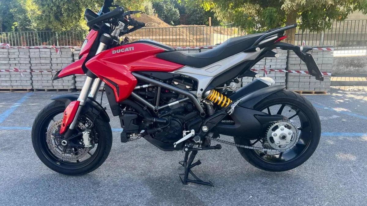 Ducati Hyperstrada 939 (2016 - 18)  (5)