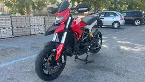 Ducati Hyperstrada 939 (2016 - 18)  (6)