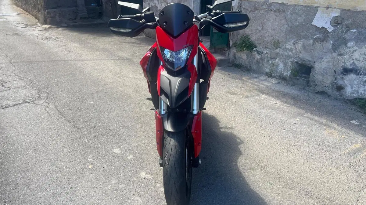 Ducati Hyperstrada 939 (2016 - 18)  (10)