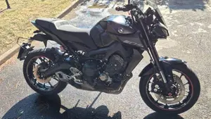 Yamaha MT-09 (2017 - 20)  (2)