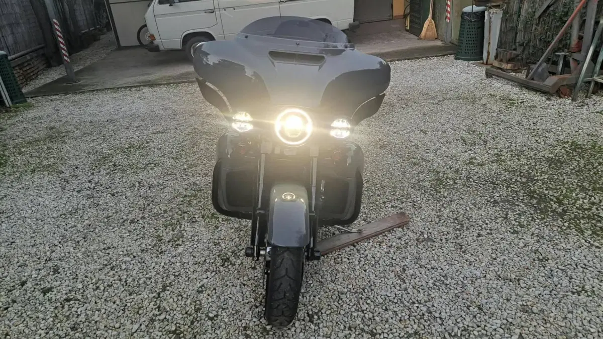 Harley-Davidson 107 Electra Glide Ultra Limited (2017 - 18) - FLHTK  (6)