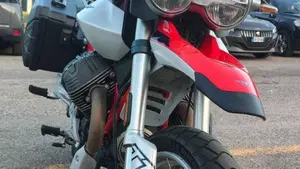 Moto Guzzi V85 TT (2024 - 26)  (9)