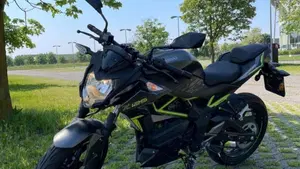 Kawasaki Z 125 (2021 - 24)  (4)