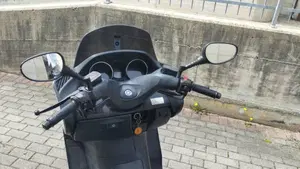 Yamaha Majesty 400 (2004 - 08)  (7)