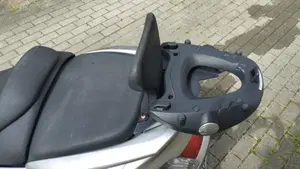 Yamaha Majesty 400 (2004 - 08)  (8)