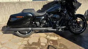 Harley-Davidson Street Glide (2024 - 26)  (5)