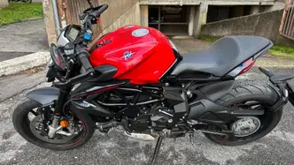 MV Agusta Dragster 800 Rosso (2021 - 23)