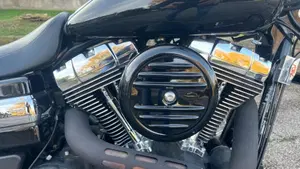Harley-Davidson 1690 Wide Glide (2010 - 17) - FXDWG  (8)
