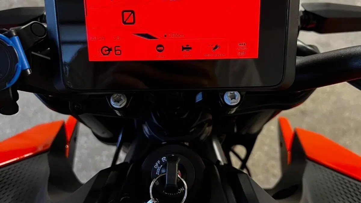 KTM 990 Duke (2024 - 26)  (3)