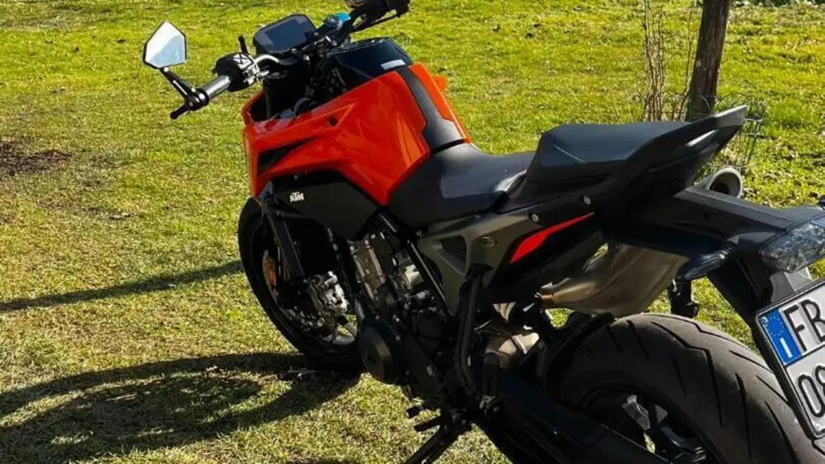 KTM 790 Duke L (2023 - 24)  (3)