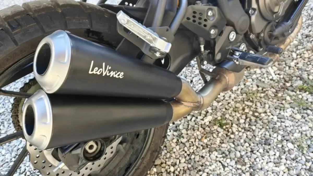 Yamaha XSR 700 ABS (2016 - 20)  (4)