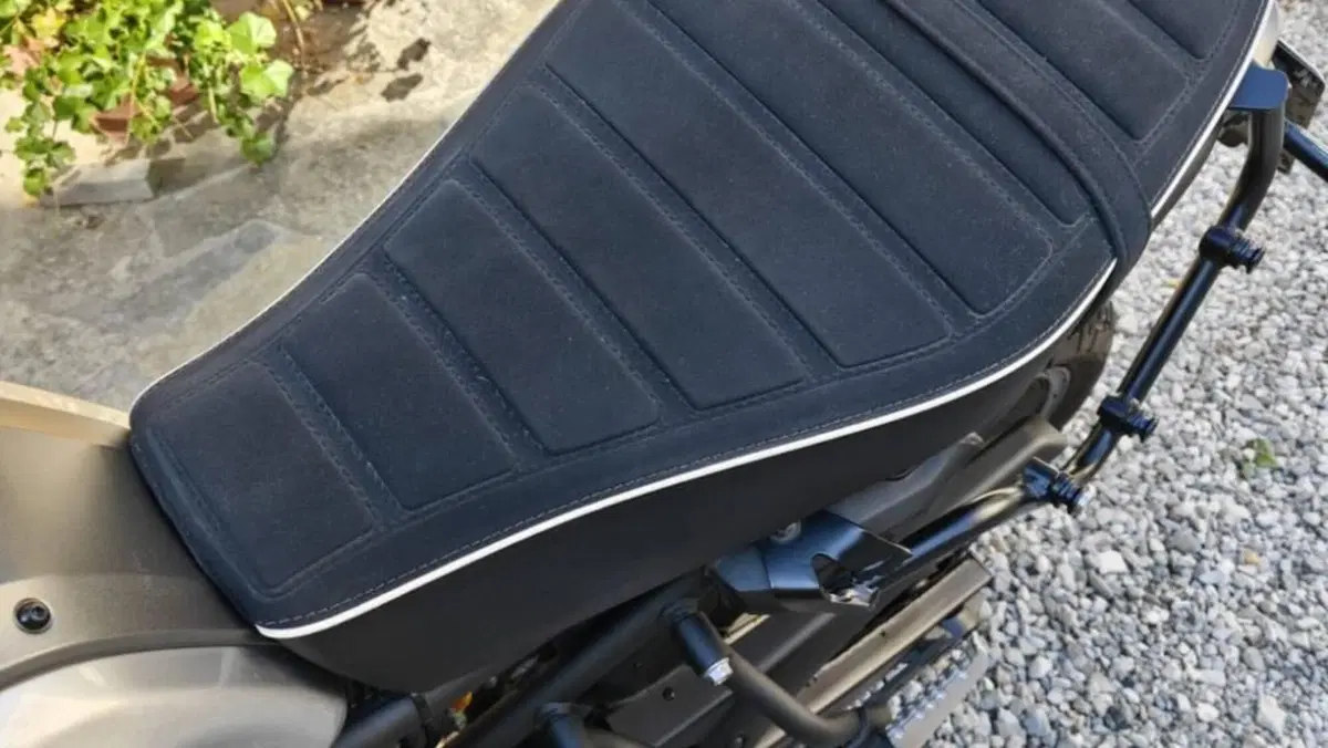 Yamaha XSR 700 ABS (2016 - 20)  (8)