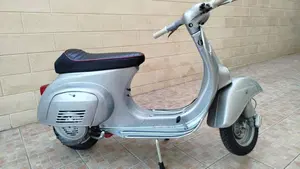 Vespa   (9)