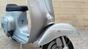 Vespa   (2)