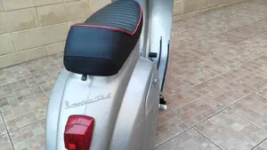 Vespa   (11)