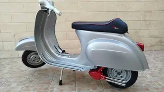 Vespa 50L epoca