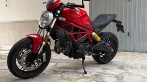 Ducati Monster 797 Plus (2019)  (3)
