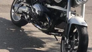 Bmw R 1200 R (2006 - 11)  (2)