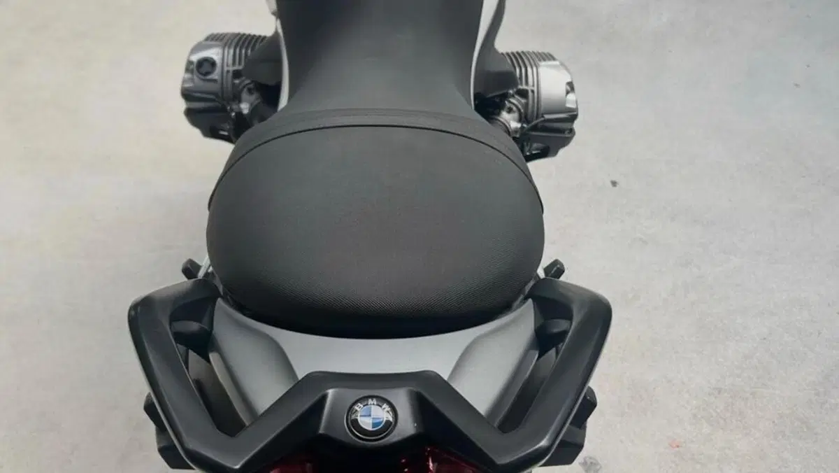 Bmw R 1200 R (2006 - 11)  (3)