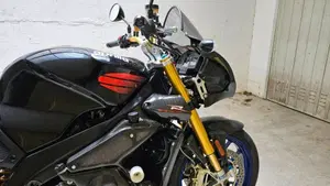 Aprilia Tuono 1000 (2003 - 04)  (5)