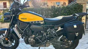 Yamaha XSR 700 ABS 60th Anniversary (2016 - 18)  (3)