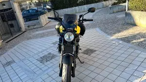 Yamaha XSR 700 ABS 60th Anniversary (2016 - 18)  (6)