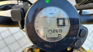 Yamaha XSR 700 ABS 60th Anniversary (2016 - 18)  (10)