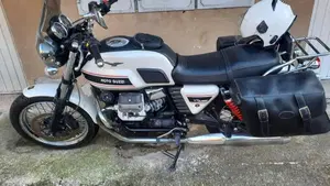 Moto Guzzi V7 Classic (2008 - 12)  (5)