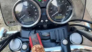 Moto Guzzi V7 Classic (2008 - 12)  (6)