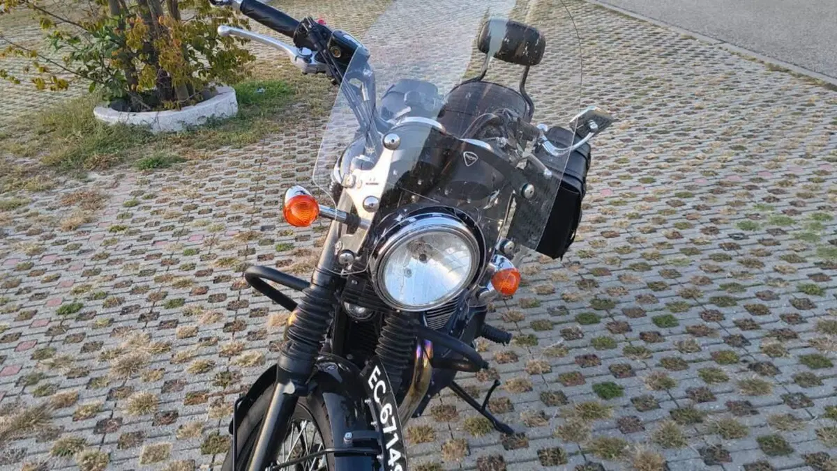 Triumph Bonneville T100 (2008 - 16)  (3)