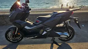 Honda ADV 350 (2022 - 24)  (8)