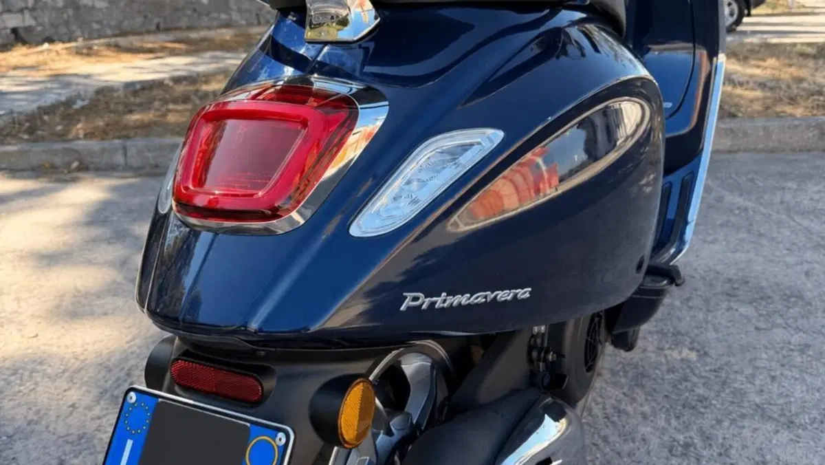 Vespa Primavera 125 (2024 - 25)  (7)