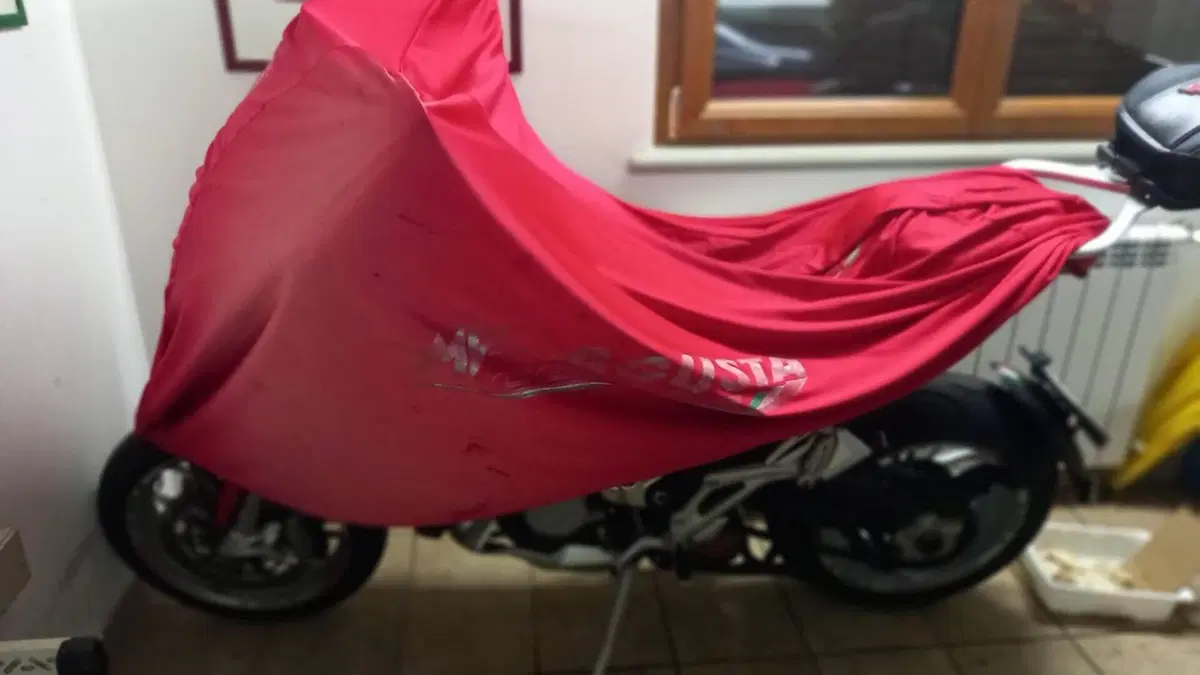 MV Agusta Turismo Veloce 800 (2014 - 16)  (4)