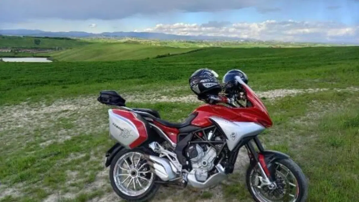 MV Agusta Turismo Veloce 800 (2014 - 16)  (6)