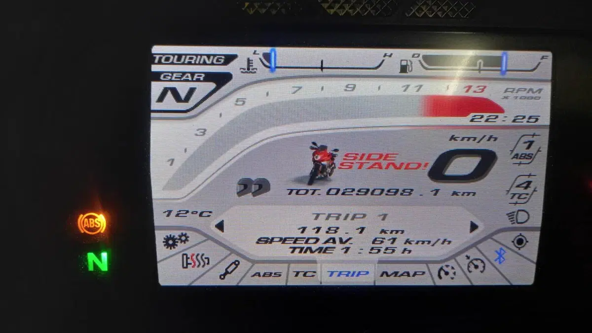 MV Agusta Turismo Veloce 800 (2014 - 16)  (8)