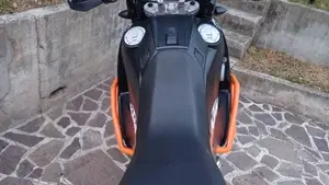KTM 990 Adventure R (2009 - 11)  (2)